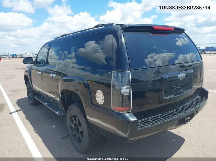 2011 Chevrolet Suburban Lt VIN: 1GNSKJE33BR285794 Lot: 45433128