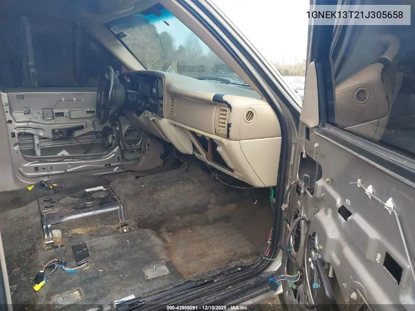 1GNEK13T21J305658 2003 Chevrolet Tahoe Lt