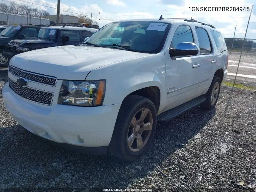1GNSKCE02BR284945 2011 Chevrolet Tahoe Ltz