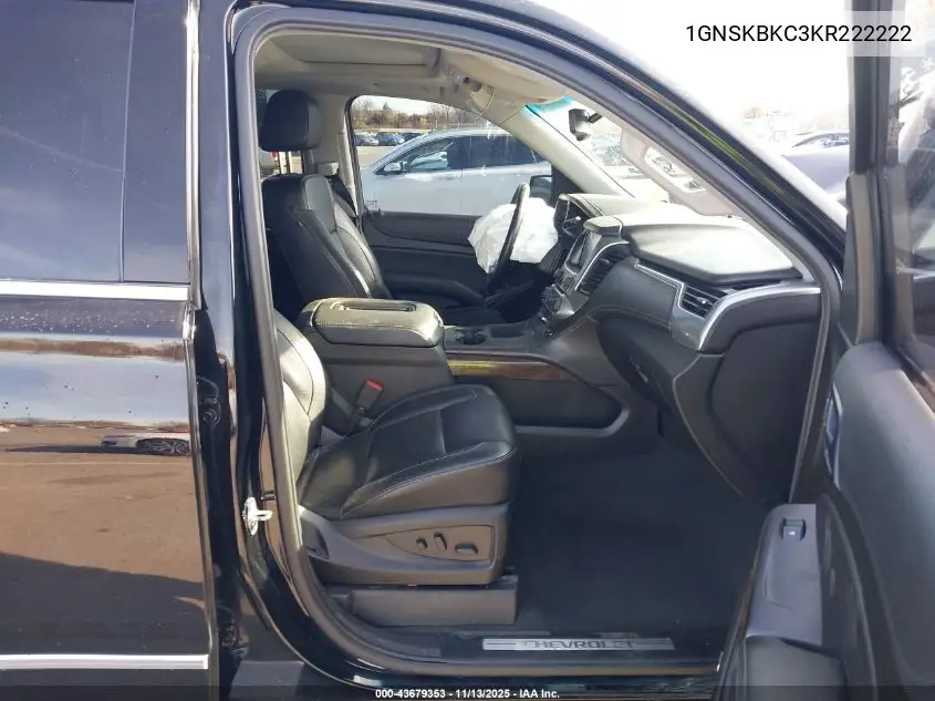 1GNSKBKC3KR222222 2019 Chevrolet Tahoe Lt