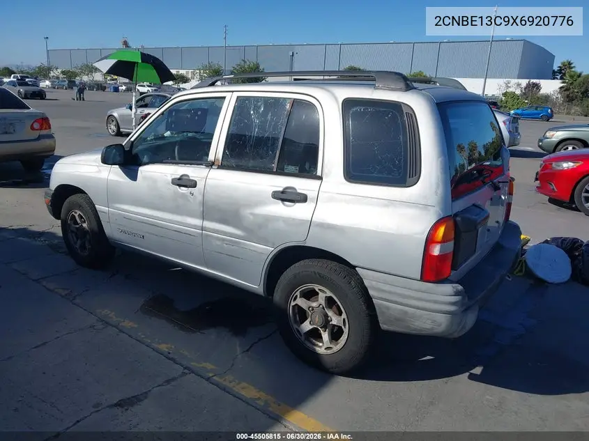 1999 Chevrolet Tracker VIN: 2CNBE13C9X6920776 Lot: 45505815