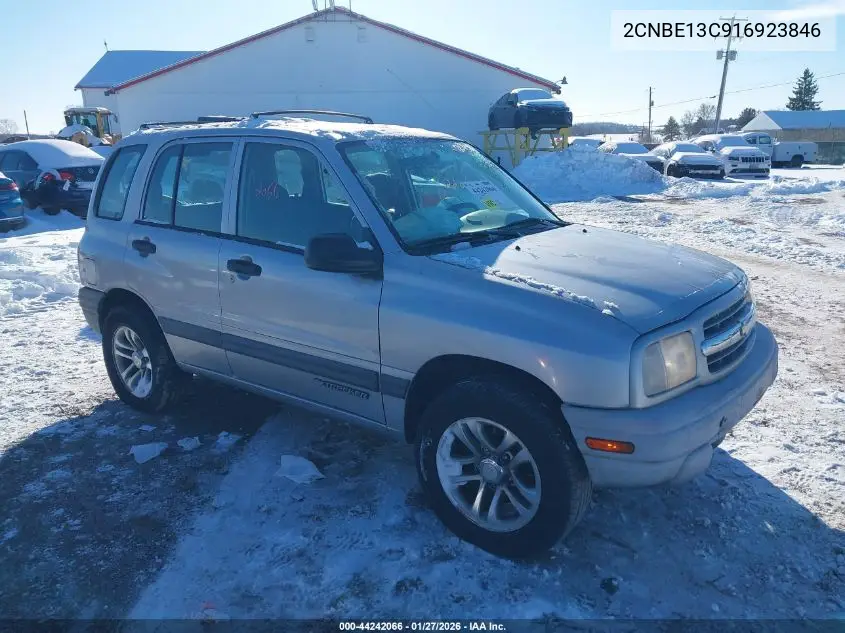 2001 Chevrolet Tracker Hard Top Base VIN: 2CNBE13C916923846 Lot: 44242066