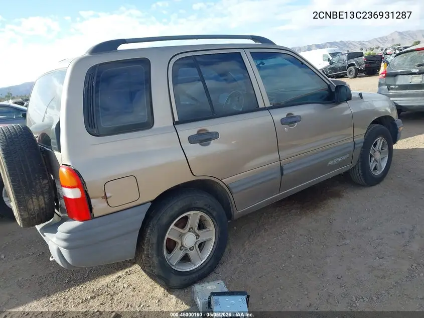 2003 Chevrolet Tracker Hard Top Base VIN: 2CNBE13C236931287 Lot: 45000160