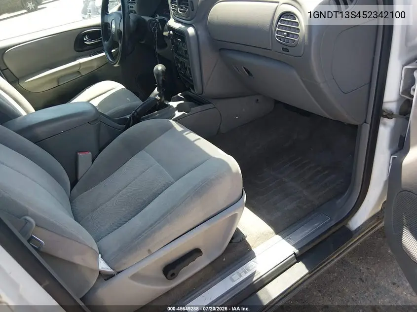 2005 Chevrolet Trailblazer Ls VIN: 1GNDT13S452342100 Lot: 45649288