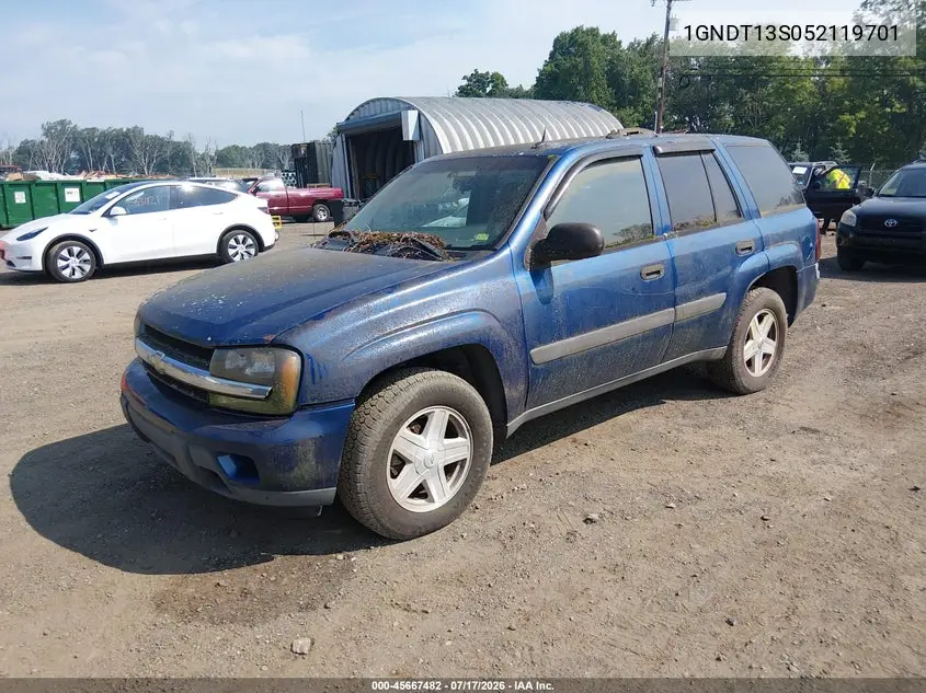 2005 Chevrolet Trailblazer Ls VIN: 1GNDT13S052119701 Lot: 45667482