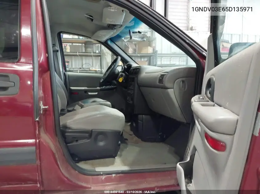 2005 Chevrolet Venture Plus VIN: 1GNDV03E65D135971 Lot: 44561540