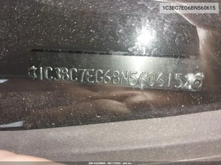 1C3BC7EG6BN560615 2011 Chrysler 200 Limited
