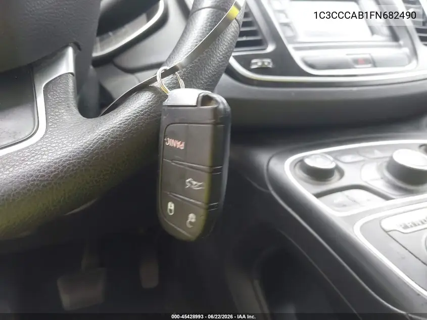 1C3CCCAB1FN682490 2015 Chrysler 200 Limited