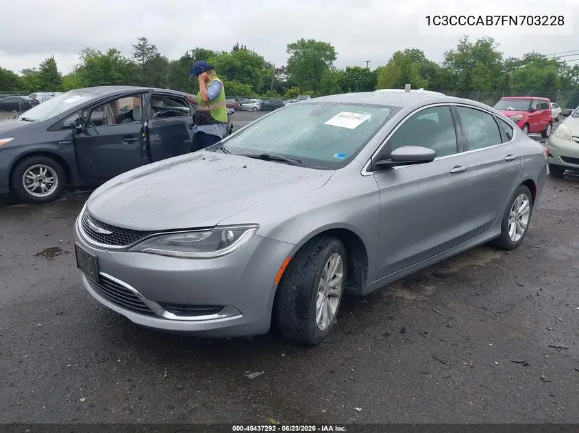 2015 Chrysler 200 Limited VIN: 1C3CCCAB7FN703228 Lot: 45437292