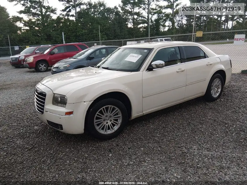 2007 Chrysler 300 Touring VIN: 2C3KA53G67H792919 Lot: 45581425