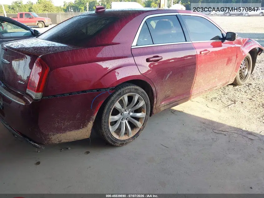 2021 Chrysler 300 Touring VIN: 2C3CCAAG7MH570847 Lot: 45539890