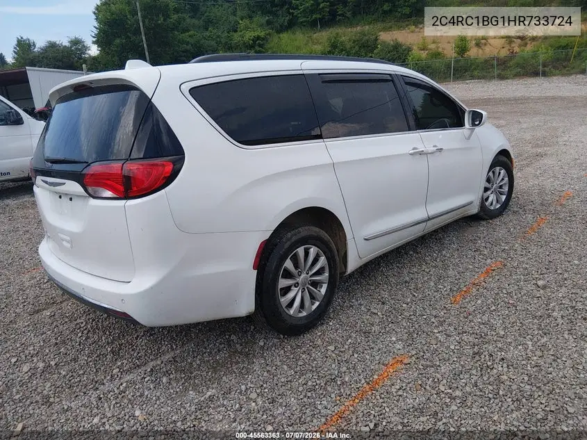 2017 Chrysler Pacifica Touring-L VIN: 2C4RC1BG1HR733724 Lot: 45563363