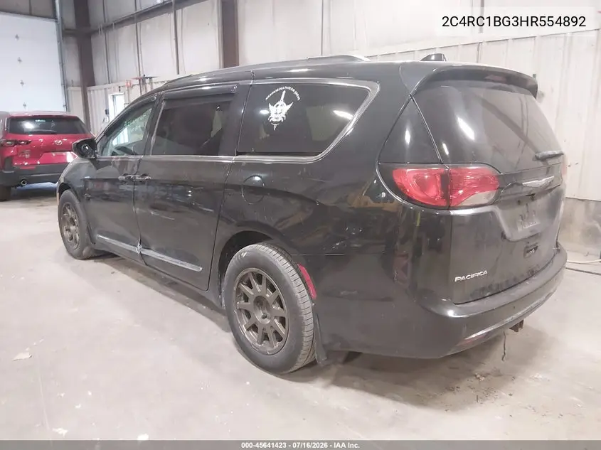 2017 Chrysler Pacifica Touring-L VIN: 2C4RC1BG3HR554892 Lot: 45641423