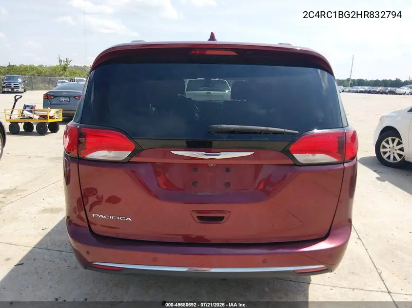 2017 Chrysler Pacifica Touring-L VIN: 2C4RC1BG2HR832794 Lot: 45680692