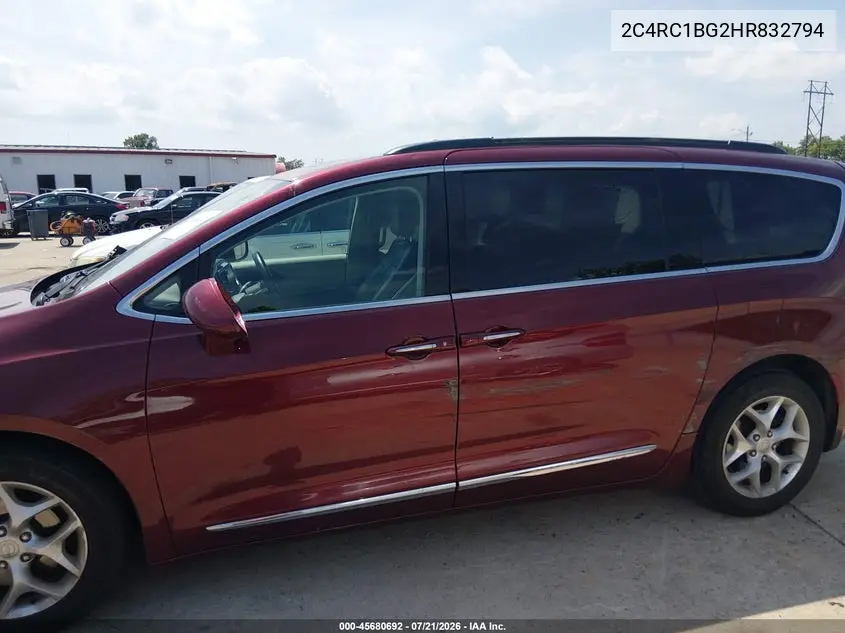 2017 Chrysler Pacifica Touring-L VIN: 2C4RC1BG2HR832794 Lot: 45680692
