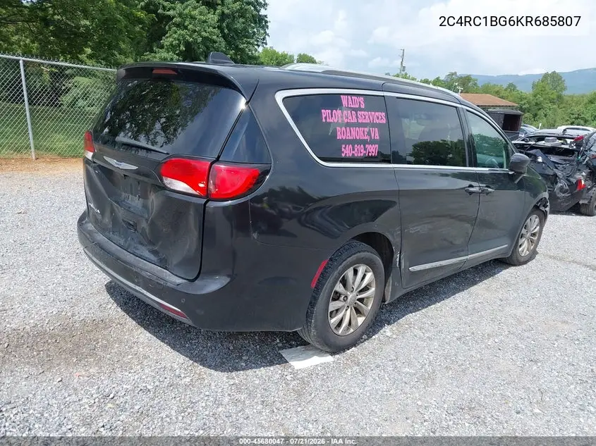 2019 Chrysler Pacifica Touring L VIN: 2C4RC1BG6KR685807 Lot: 45680047