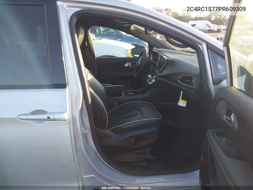 2C4RC1S77PR609309 2023 Chrysler Pacifica Hybrid Limited