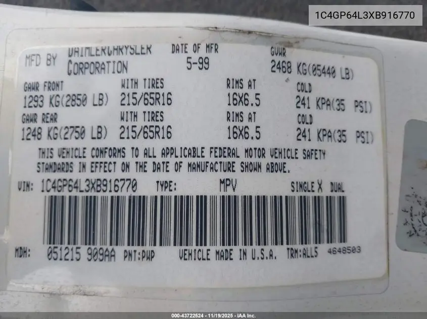1C4GP64L3XB916770 1999 Chrysler Town & Country Limited