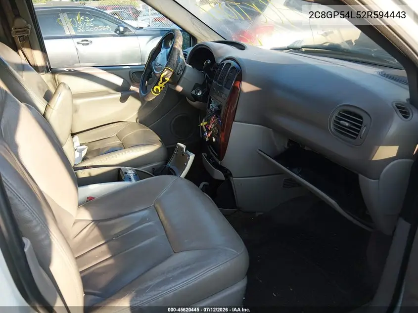 2002 Chrysler Town & Country Lxi VIN: 2C8GP54L52R594443 Lot: 45620445