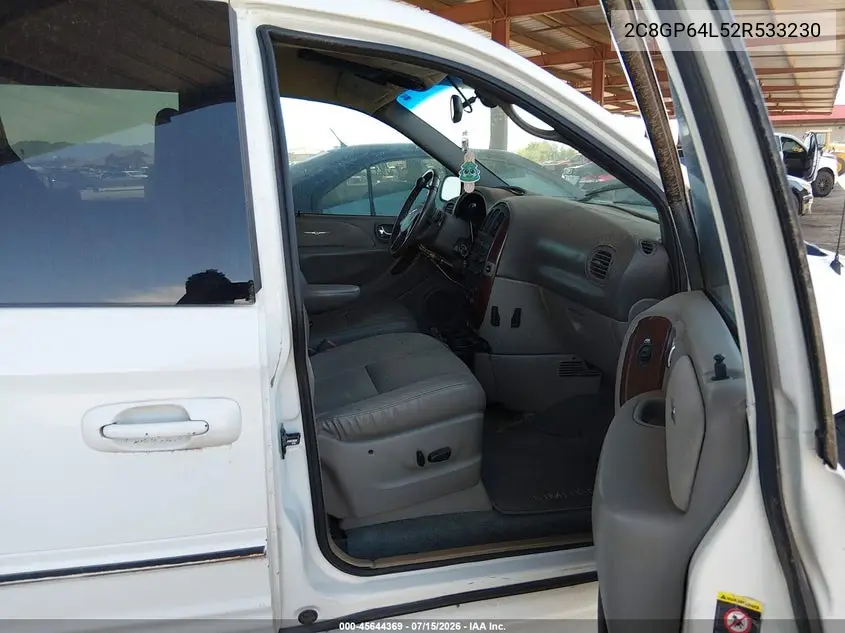2002 Chrysler Town & Country Limited VIN: 2C8GP64L52R533230 Lot: 45644369