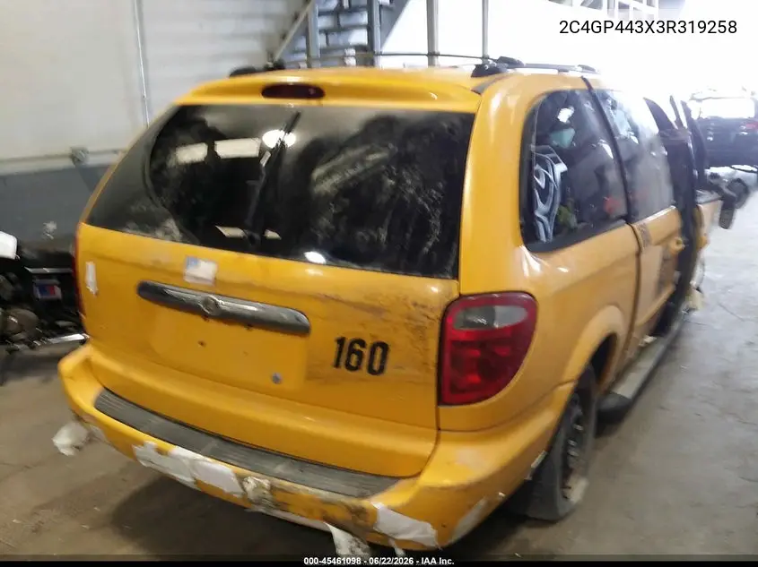 2C4GP443X3R319258 2003 Chrysler Town & Country Lx