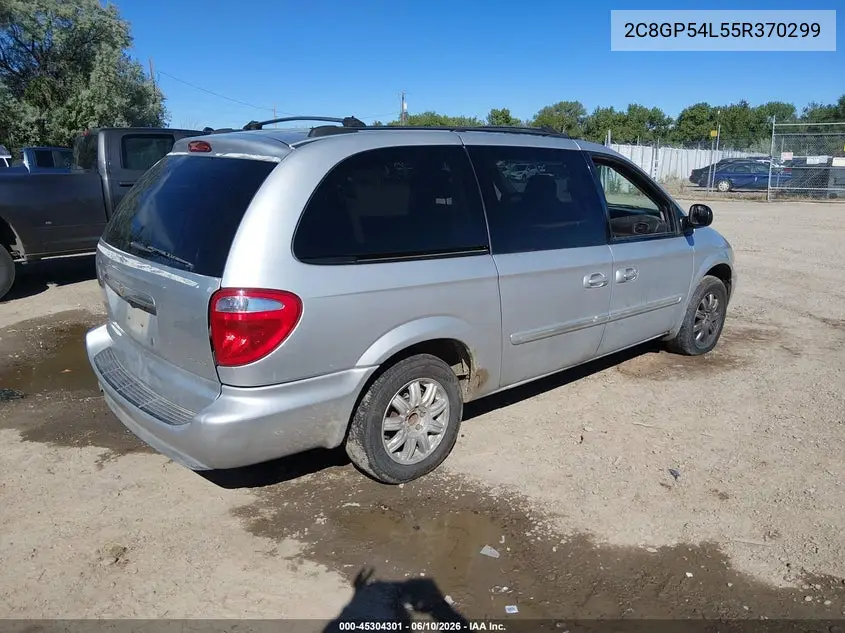 2005 Chrysler Town & Country Touring VIN: 2C8GP54L55R370299 Lot: 45304301
