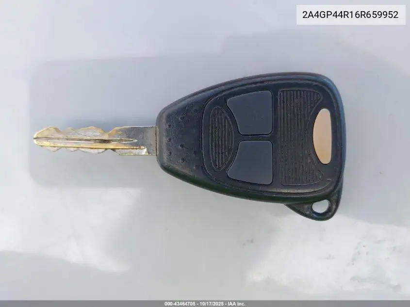 2A4GP44R16R659952 2006 Chrysler Town & Country Lx