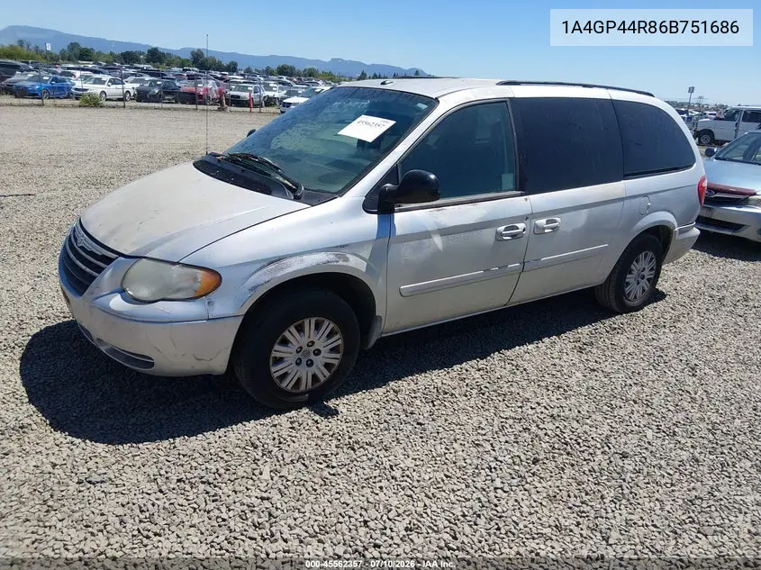 2006 Chrysler Town & Country Lx VIN: 1A4GP44R86B751686 Lot: 45562357