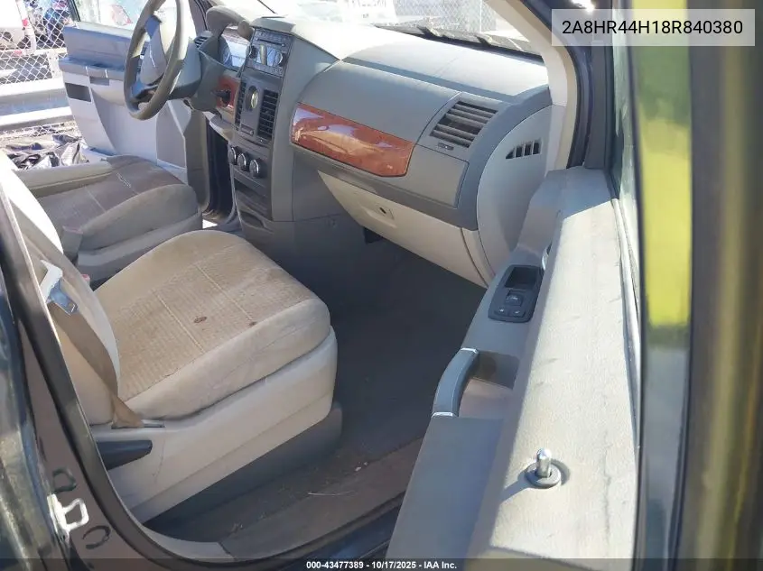 2A8HR44H18R840380 2008 Chrysler Town & Country Lx