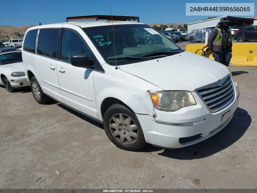2009 Chrysler Town & Country Lx VIN: 2A8HR44E59R656065 Lot: 45657036