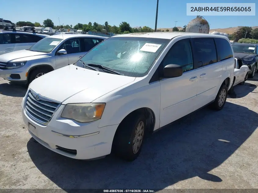 2009 Chrysler Town & Country Lx VIN: 2A8HR44E59R656065 Lot: 45657036