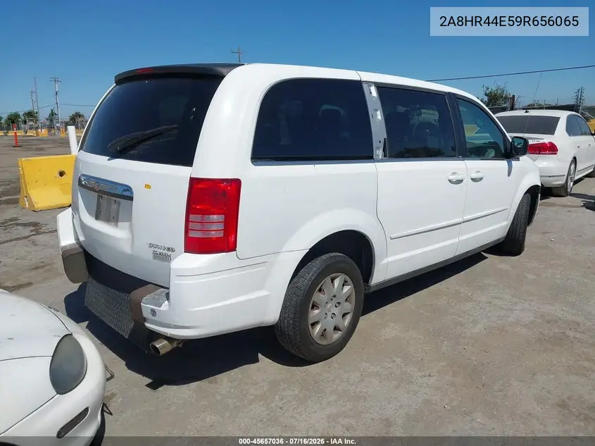 2009 Chrysler Town & Country Lx VIN: 2A8HR44E59R656065 Lot: 45657036