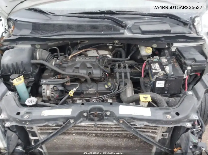 2A4RR5D15AR235637 2010 Chrysler Town & Country Touring