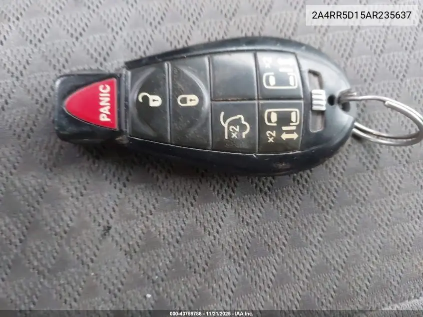 2A4RR5D15AR235637 2010 Chrysler Town & Country Touring