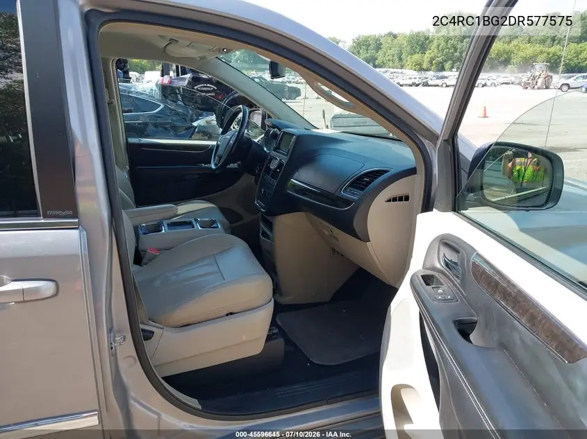 2013 Chrysler Town & Country Touring VIN: 2C4RC1BG2DR577574 Lot: 45596645