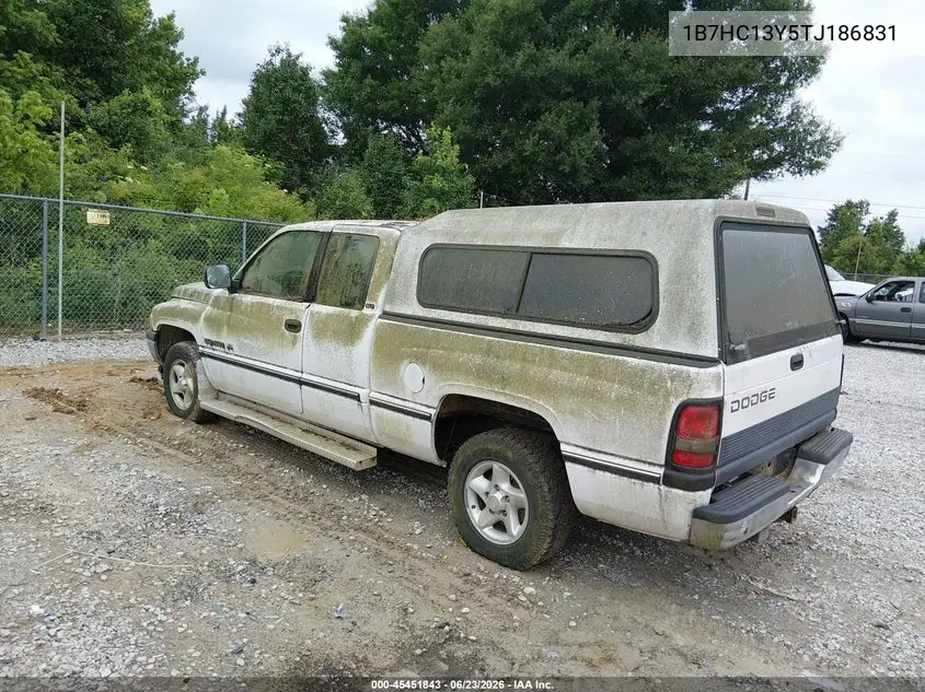 1996 Dodge Ram 1500 VIN: 1B7HC13Y5TJ186831 Lot: 45451843