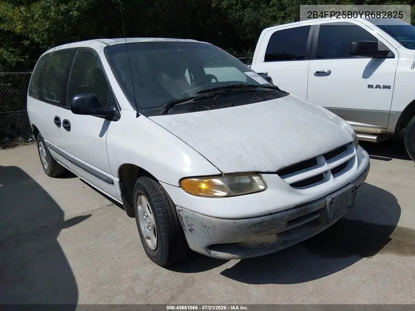 2000 Dodge Caravan VIN: 2B4FP25B0YR682825 Lot: 45661066