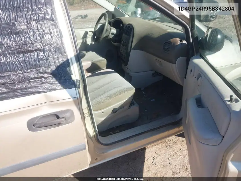 1D4GP24R95B342804 2005 Dodge Grand Caravan Se