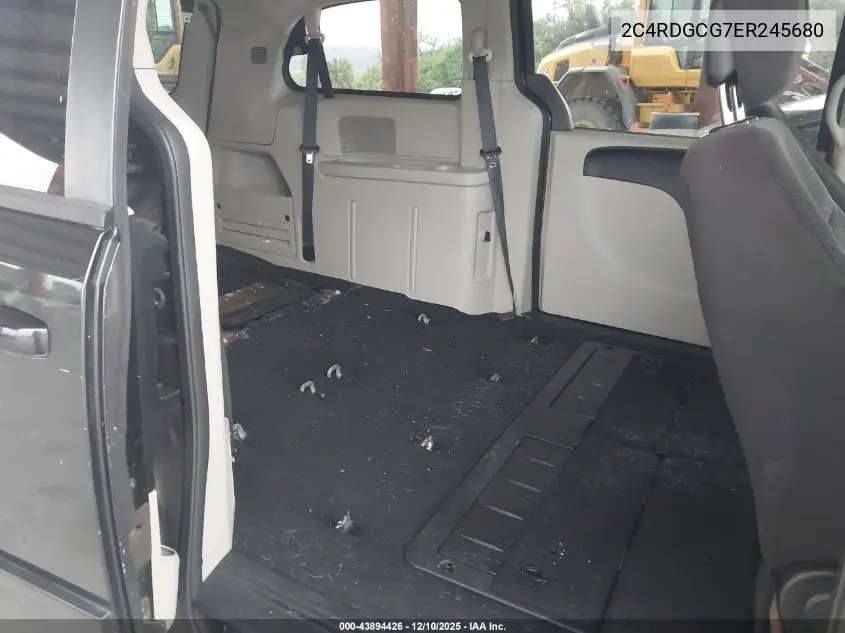 2C4RDGCG7ER245680 2014 Dodge Grand Caravan Sxt