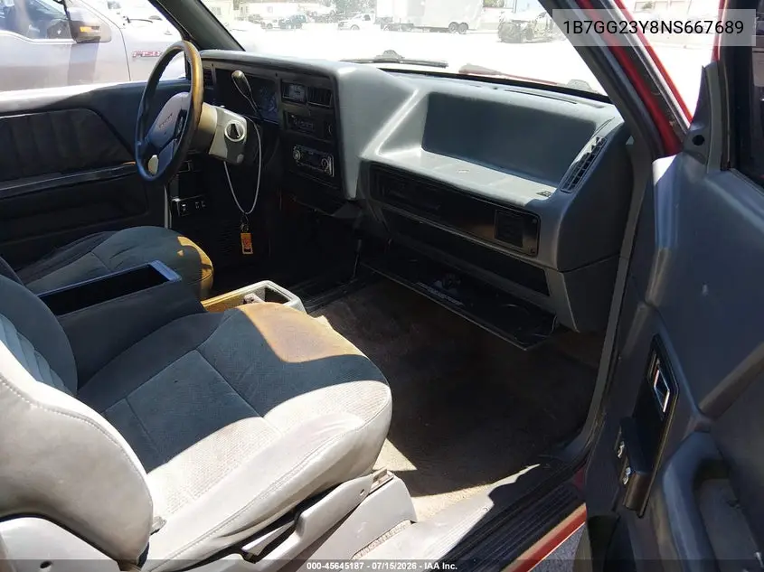 1992 Dodge Dakota VIN: 1B7GG23Y8NS667689 Lot: 45645187