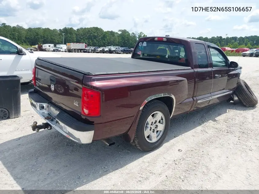 2005 Dodge Dakota Laramie VIN: 1D7HE52N65S106657 Lot: 45464149