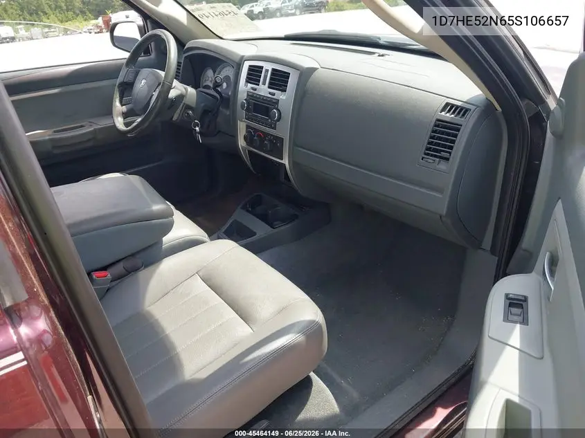 2005 Dodge Dakota Laramie VIN: 1D7HE52N65S106657 Lot: 45464149