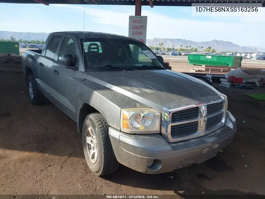 2005 Dodge Dakota Laramie VIN: 1D7HE58NX5S163256 Lot: 45618511