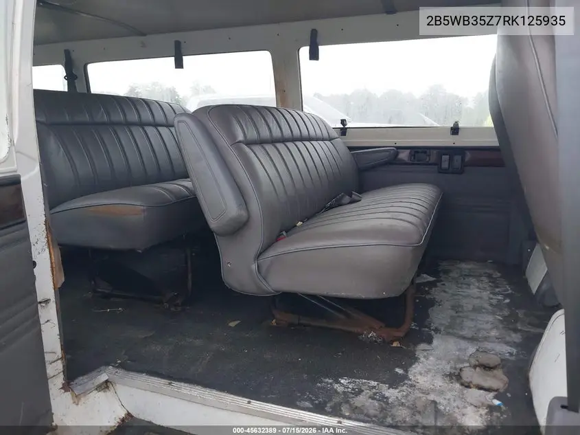 1994 Dodge Ram Wagon B350 VIN: 2B5WB35Z7RK125935 Lot: 45632389