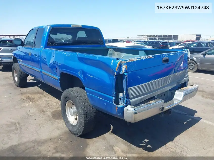 1998 Dodge Ram 2500 St VIN: 1B7KF23W9WJ124743 Lot: 45274168