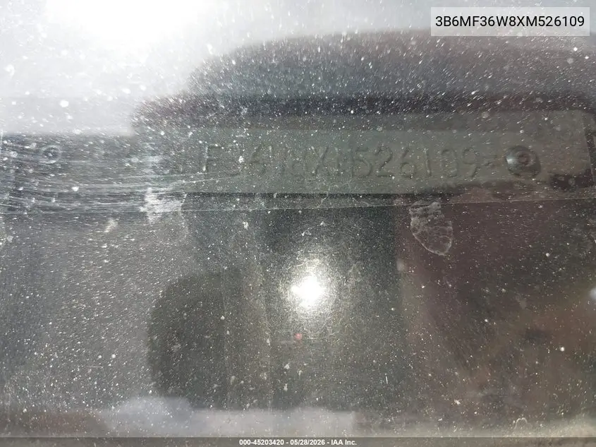 1999 Dodge Ram 3500 St VIN: 3B6MF36W8XM526109 Lot: 45203420