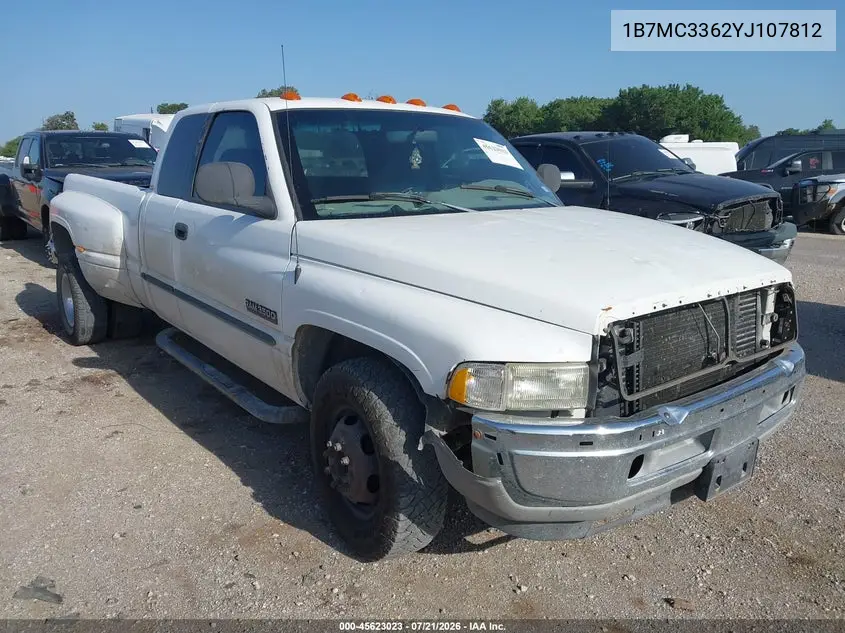 2000 Dodge Ram 3500 St VIN: 1B7MC3362YJ107812 Lot: 45623023