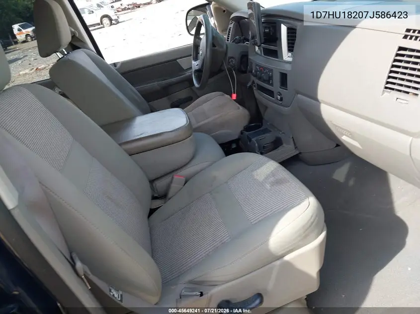 2007 Dodge Ram 1500 Slt/Trx4 Off Road/Sport VIN: 1D7HU18207J586423 Lot: 45649241