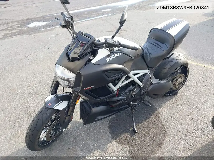 2015 Ducati Diavel VIN: ZDM13BSW9FB020841 Lot: 45601371
