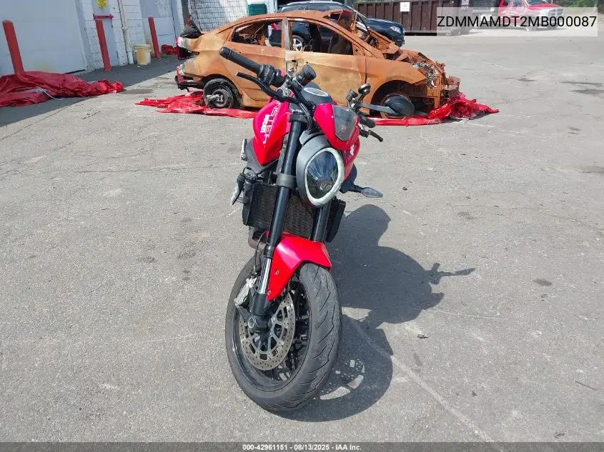 2021 Ducati Monster VIN: ZDMMAMDT2MB000087 Lot: 42961151